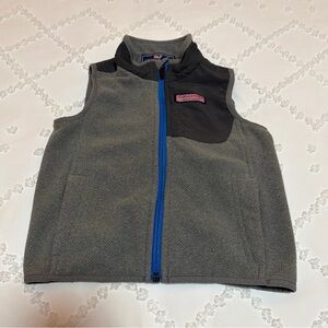 Vineyard Vines kid’s Gray Vest with Blue Accents size 3T